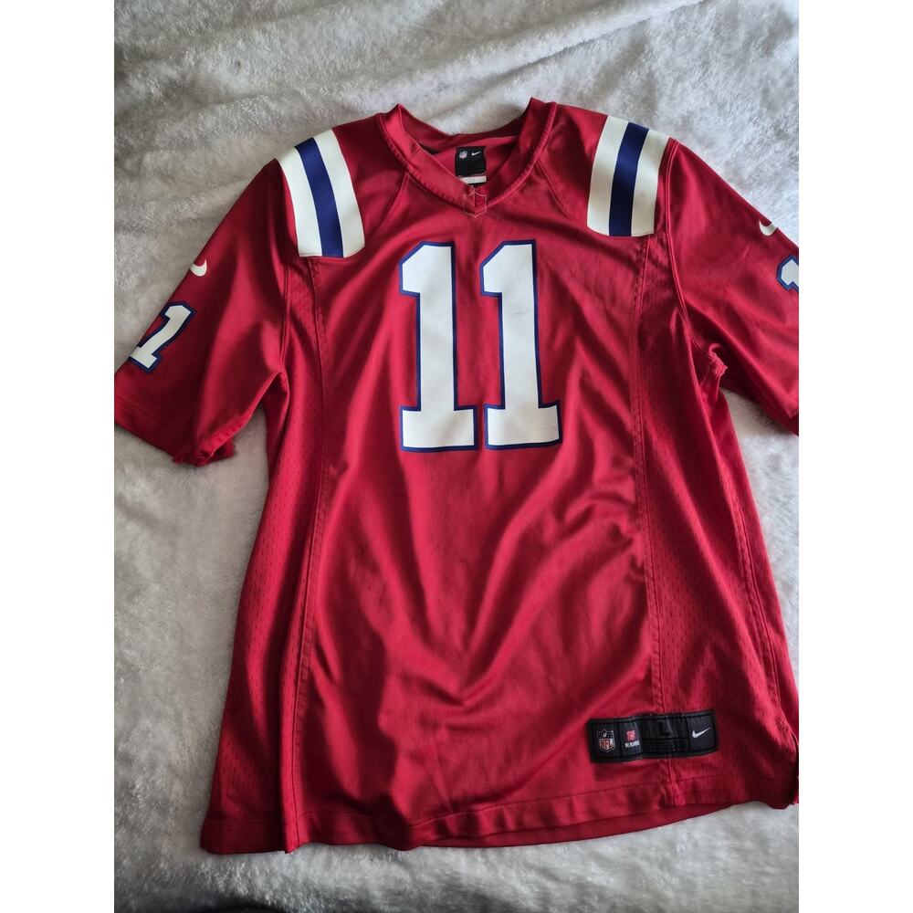 Size L New England Patriots #11 JULIAN EDELMAN Throwback Jersey Red Preowned